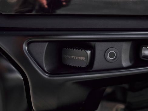 Used 2025 Ford F150 Raptor w/ Equipment Group 803A Raptor R AWD/4WD image 9