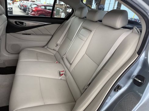 Used 2015 INFINITI Q50 w/ Moonroof Package RWD image 14