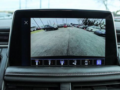 Used 2024 Chevrolet Suburban RST w/ Luxury Package image 21