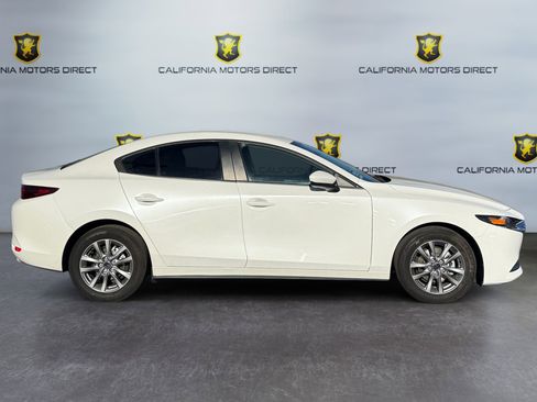 Used 2024 MAZDA MAZDA3 s image 6