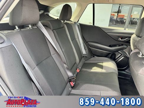 Used 2024 Subaru Outback Premium AWD/4WD image 37