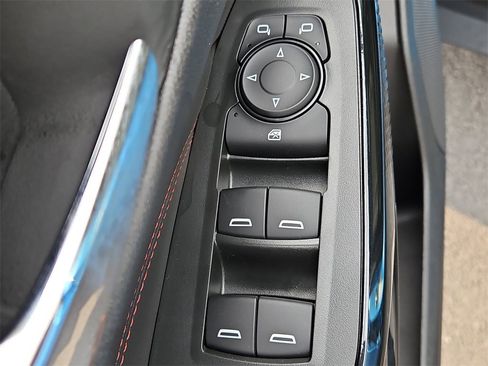 New 2026 Chevrolet Trax RS w/ Driver Confidence Package image 15