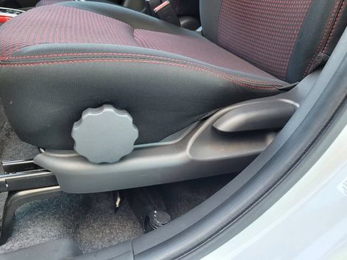 Used 2024 Mitsubishi Mirage FWD image 13