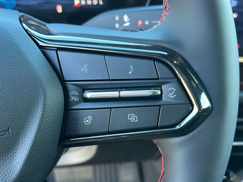 New 2026 Chevrolet Traverse RS image 28