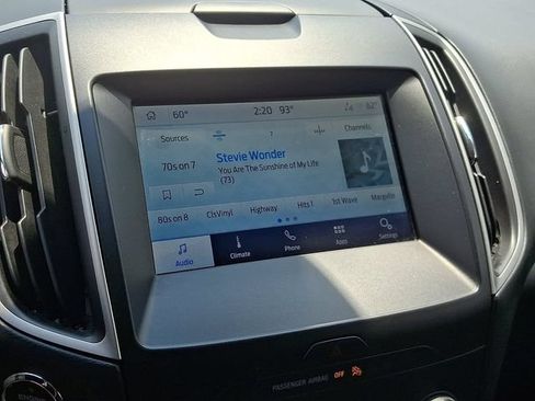 Used 2019 Ford Edge SEL w/ Equipment Group 201A AWD/4WD image 19
