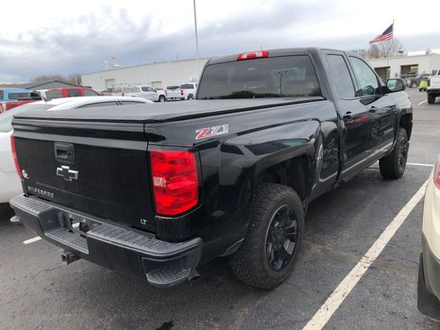 Used 2017 Chevrolet Silverado 1500 LT w/ All Star Edition AWD/4WD image 4