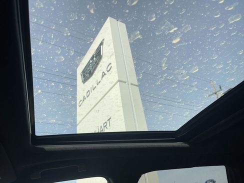 Used 2025 Subaru Forester Touring w/ Popular Package - Touring image 31