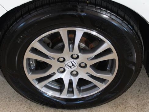 Used 2012 Honda Odyssey EX-L image 24