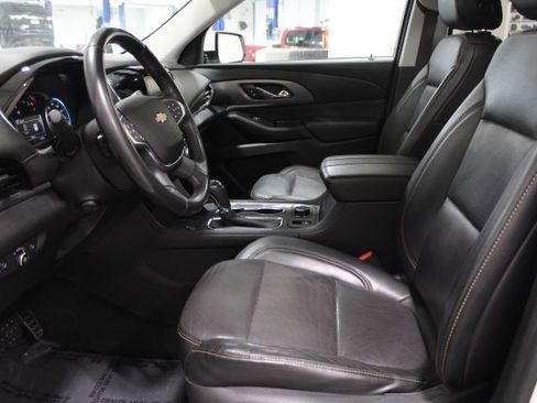 Used 2018 Chevrolet Traverse Premier AWD/4WD image 21