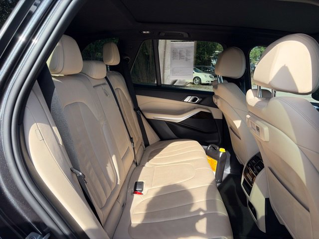 Used 2021 BMW X5 sDrive40i w/ Premium Package 2 RWD image 18