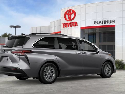 New 2026 Toyota Sienna XLE FWD image 10