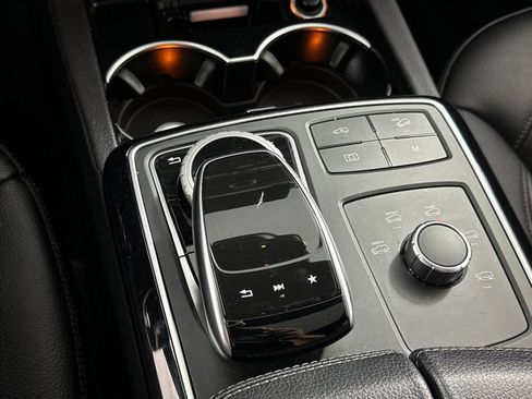 Certified 2018 Mercedes-Benz GLS 450 4MATIC image 37