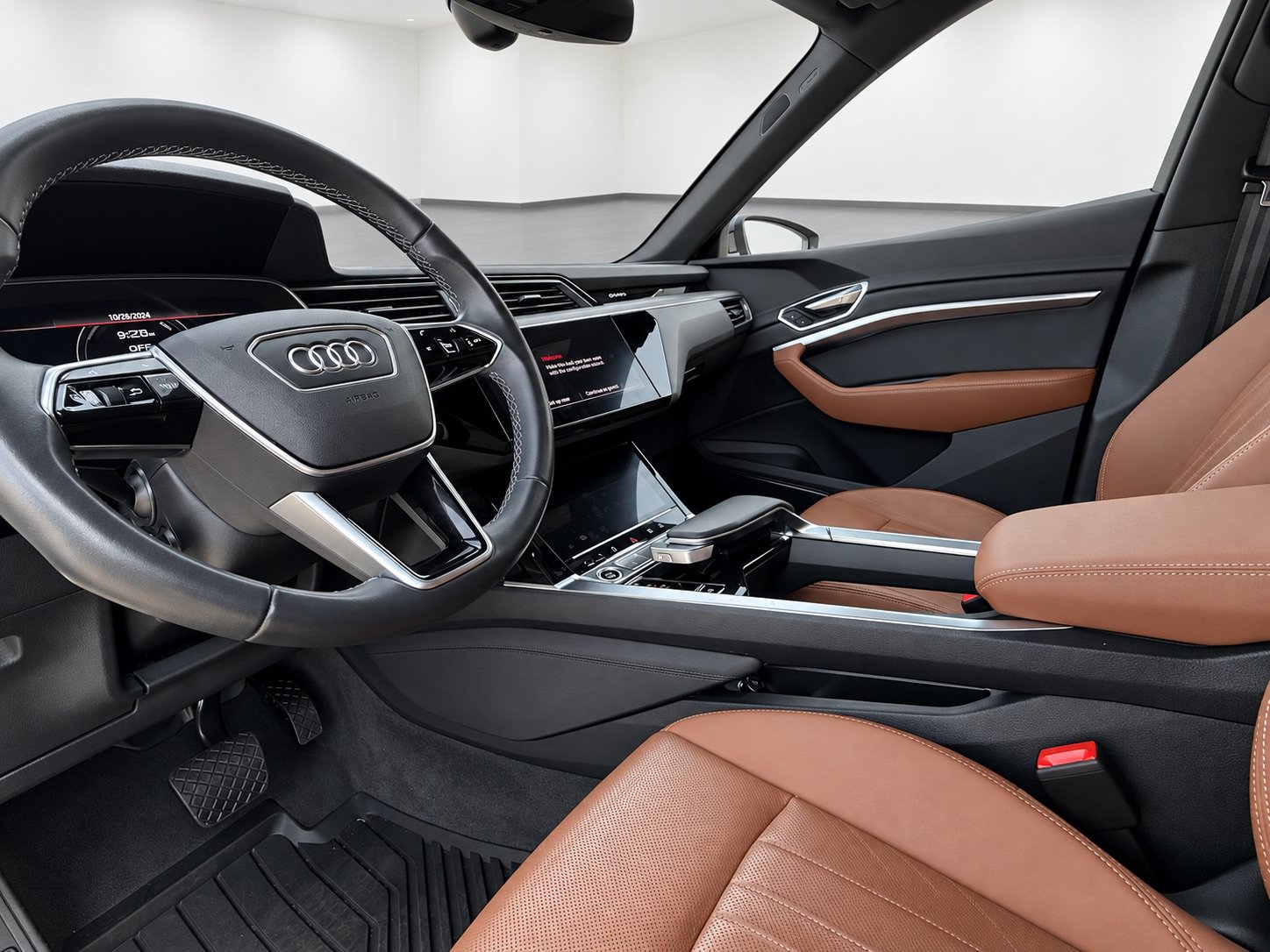 Used 2024 Audi Q8 e-tron Premium Plus w/ Premium Plus Package AWD/4WD image 15