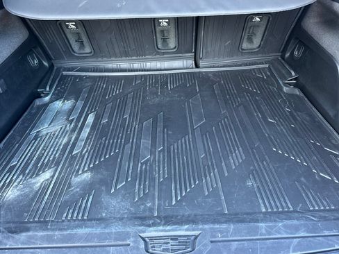 Used 2026 Cadillac Optiq Luxury 2 w/ LPO, Floor Liner Package AWD/4WD image 17