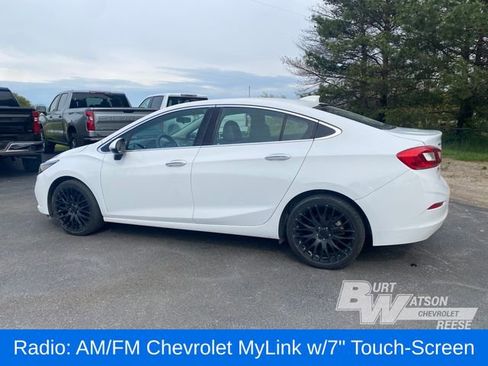 Used 2017 Chevrolet Cruze Premier FWD image 6
