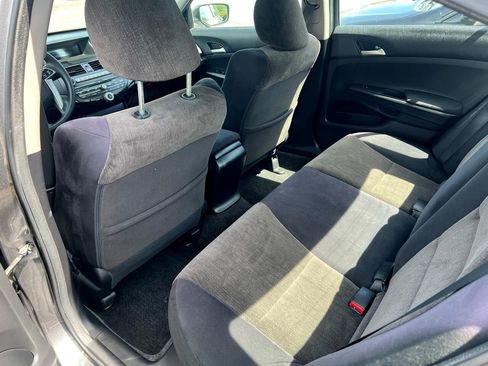 Used 2010 Honda Accord LX-P image 10
