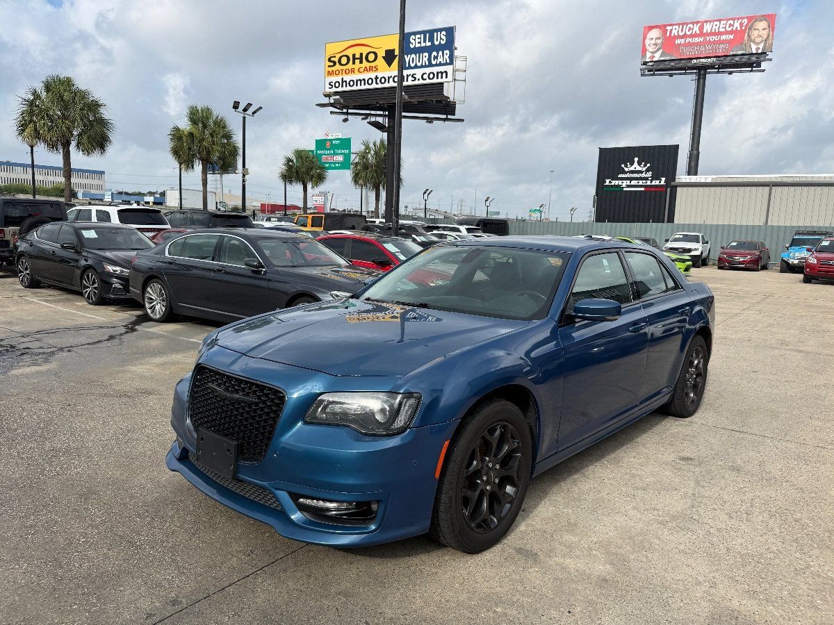 Used 2021 Chrysler 300 Touring L AWD/4WD image 7