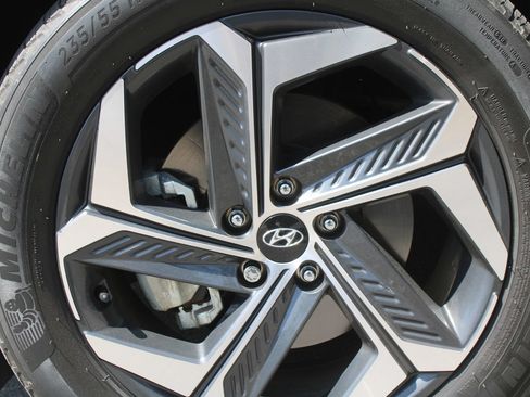 Used 2024 Hyundai Tucson Limited AWD/4WD image 18