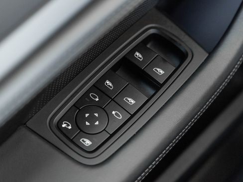 Used 2024 Porsche Taycan GTS image 20