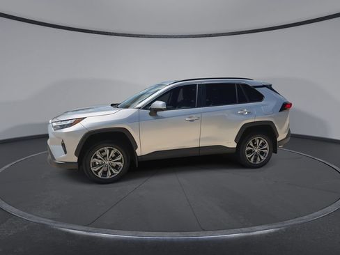 Used 2024 Toyota RAV4 XLE Premium w/ Weather Package AWD/4WD image 5