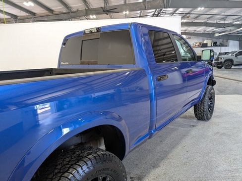 Used 2018 RAM 3500 Laramie w/ Snow Chief Group AWD/4WD image 3
