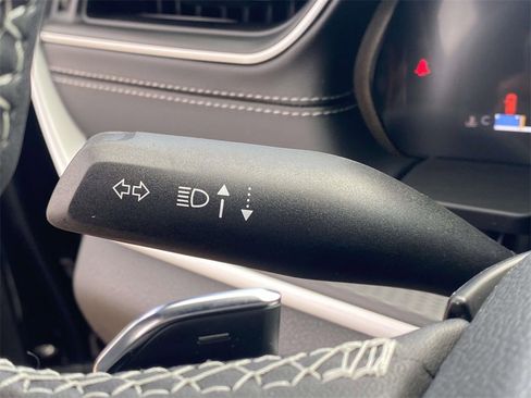 New 2025 Jeep Grand Cherokee Altitude image 54