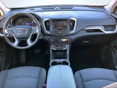 Used 2023 GMC Terrain SLE w/ Driver Convenience Package image 17
