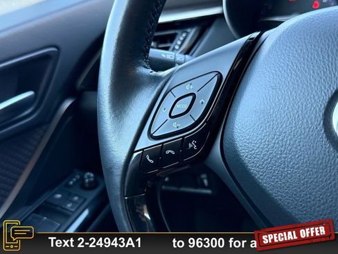 Used 2022 Toyota C-HR Limited image 14