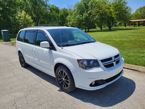 Used 2017 Dodge Grand Caravan GT FWD image 5