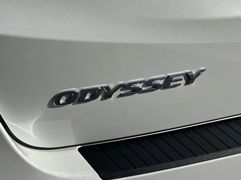 Used 2023 Honda Odyssey EX-L image 9
