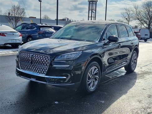 Certified 2023 Lincoln Corsair AWD w/ Equipment Group 101A image 2