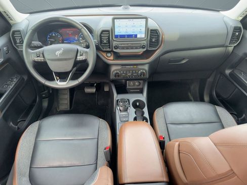 Used 2023 Ford Bronco Sport Outer Banks w/ Tech Package image 15