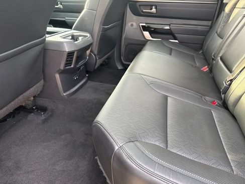 Used 2024 Toyota Tundra Limited AWD/4WD image 17