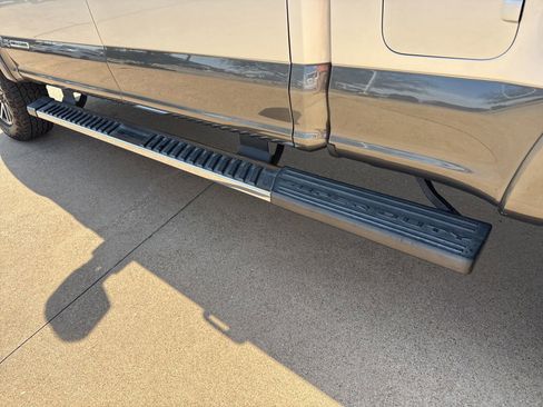 Used 2019 Ford F250 Lariat w/ Lariat Value Package image 12