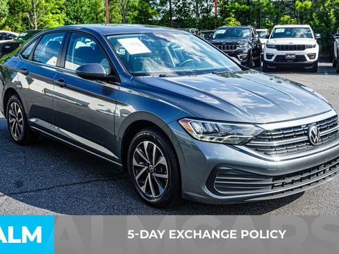 Used 2024 Volkswagen Jetta S FWD image 4