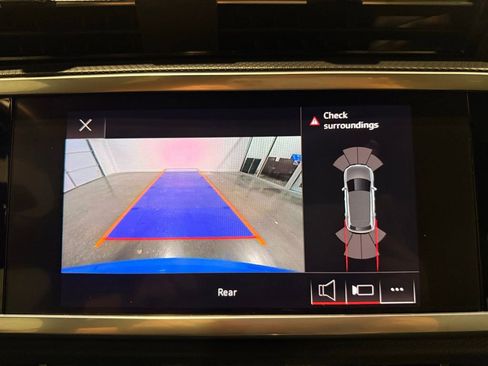 Used 2022 Audi Q3 2.0T Premium image 22