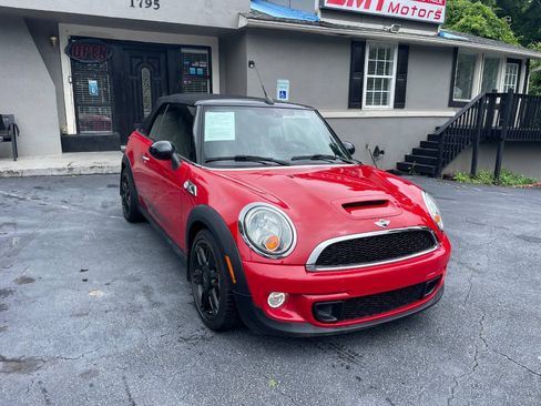 Used 2015 MINI Cooper S w/ Always Open Package FWD image 4