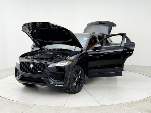 New 2025 Jaguar F-PACE R-Dynamic S image 9