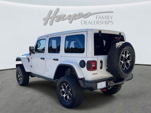 Used 2022 Jeep Wrangler Unlimited Rubicon 4xe image 34
