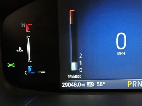 Used 2025 Ford Escape ST-Line AWD/4WD image 23