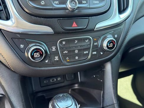 Used 2021 Chevrolet Equinox Premier AWD/4WD image 20