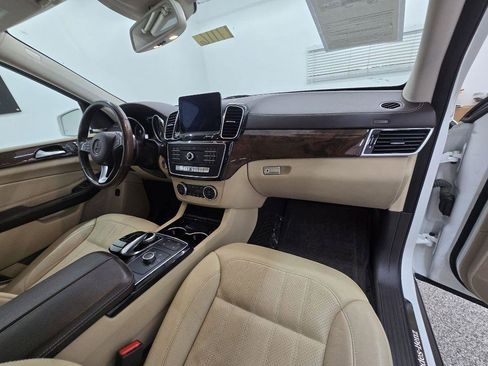 Used 2018 Mercedes-Benz GLS 450 4MATIC image 21