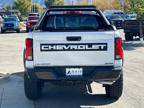 Used 2023 Chevrolet Colorado ZR2 w/ Desert Boss Special Edition image 4