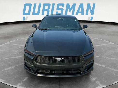 Used 2026 Ford Mustang Coupe RWD image 9