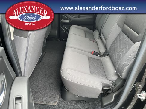 Used 2025 Nissan Frontier SV image 13