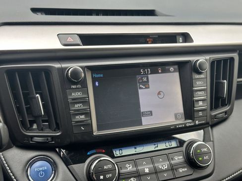 Used 2016 Toyota RAV4 Limited AWD/4WD image 11