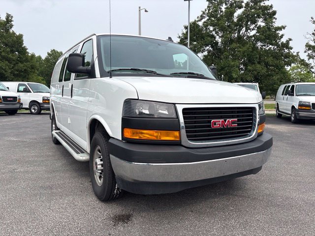 Used 2025 GMC Savana 2500 w/ Driver Convenience Package RWD image 15