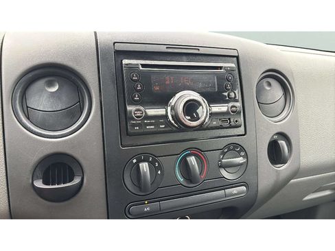 Used 2007 Ford F150 XL RWD image 16