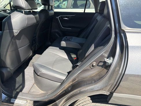 Used 2023 Toyota RAV4 Limited image 25