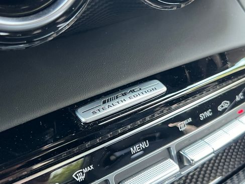 Used 2021 Mercedes-Benz AMG GT Coupe image 29